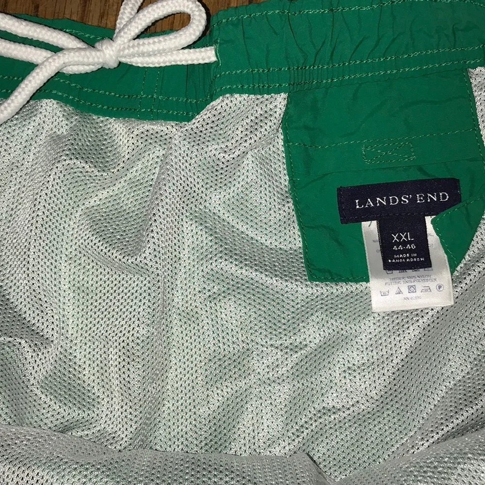 Men’s Swim Trunks